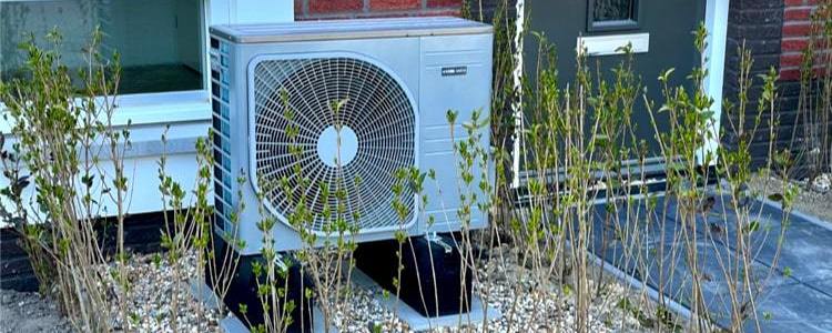 Electric heat pumps are up to four times more efficient than gas boilers.